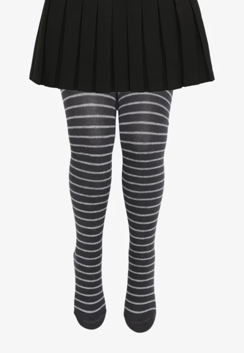 Dres pentru copii, ideal pentru sezonul toamnă-primăvară, gri cu dungi, fabricat din bumbac moale și elastic.