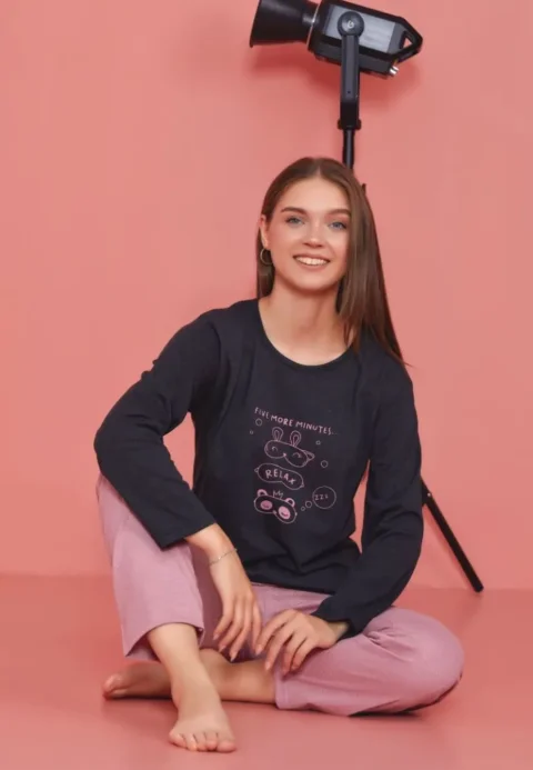 Pijama damă, cu mânecă lungă și pantaloni lungi din bumbac, imprimeu Five More Minutes