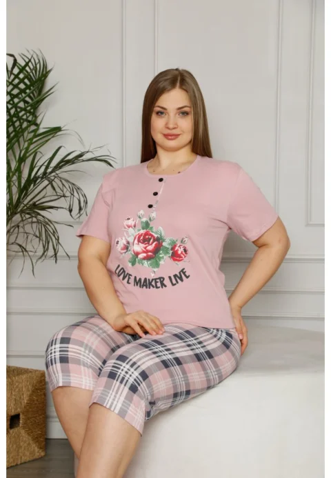 Pijama dama din bumbac Big Size, colecția primăvară, tricou cu nasturi și pantaloni 3/4, imprimeu flori