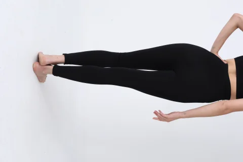 Colanți modelatori postnatali – negri, cu talie înaltă și bandă lată de susținere