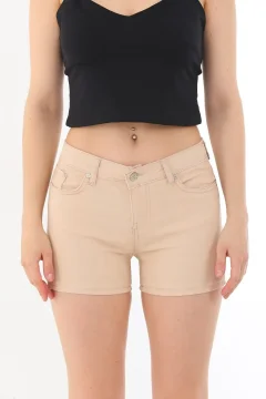 Blugi scurți damă de vară – elastici, mulați, cu buzunare la spate-crem