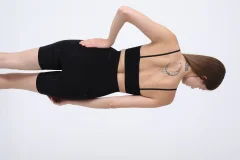 Pantaloni modelatori scurți cu talie înaltă – negru