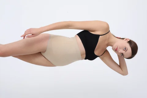 Chilot modelator clasic cu talie înaltă – bej