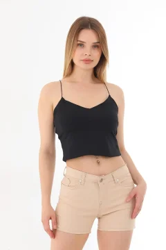 Blugi scurți damă de vară – elastici, mulați, cu buzunare la spate-crem