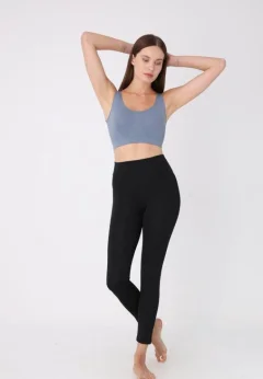 Bustieră Damă Gri cu Bretele Late, Fără Push-Up – Confortabilă și Elegantă