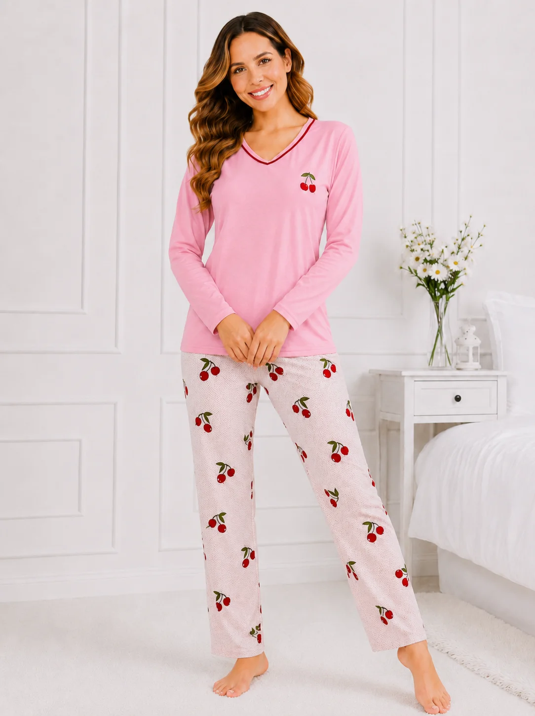 Pijama damă, bluză cu mânecă lungă și pantaloni imprimeu cirese-Roz