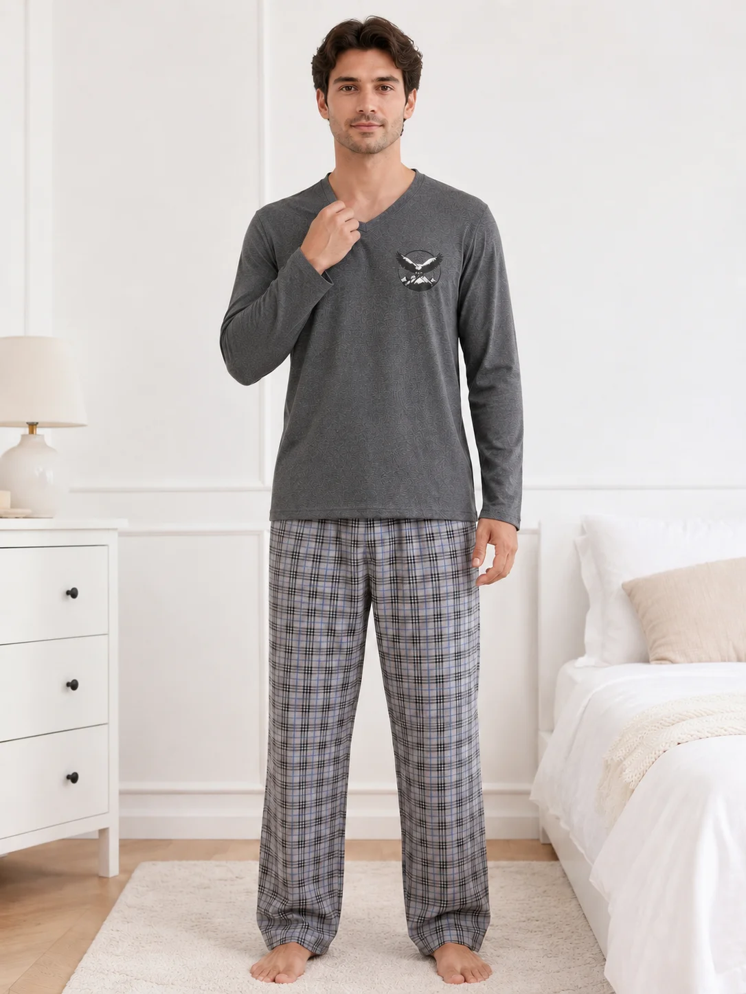 Set Pijama Barbati cu Maneca Lunga si Pantaloni in Carouri -Gri
