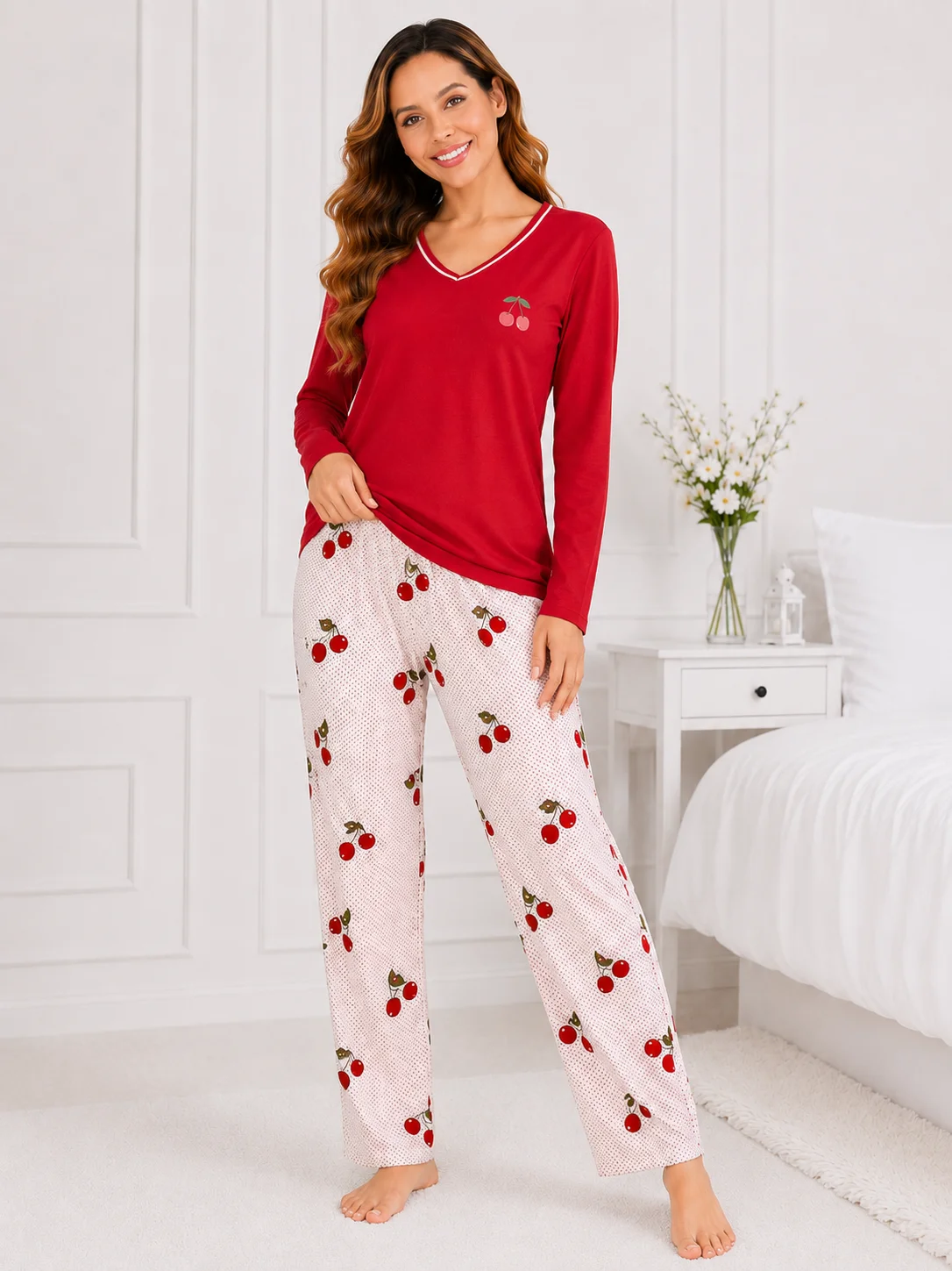Pijama damă, bluză cu mânecă lungă și pantaloni imprimeu cirese-Rosu