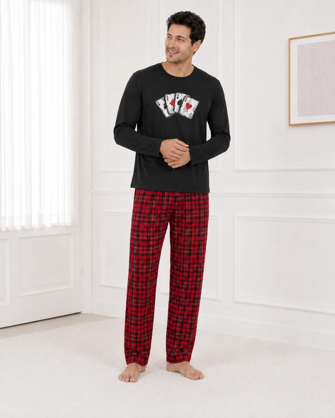 Set Pijama Barbati cu Maneca Lunga si Pantaloni in Carouri Rosi-Negru — imagine 1