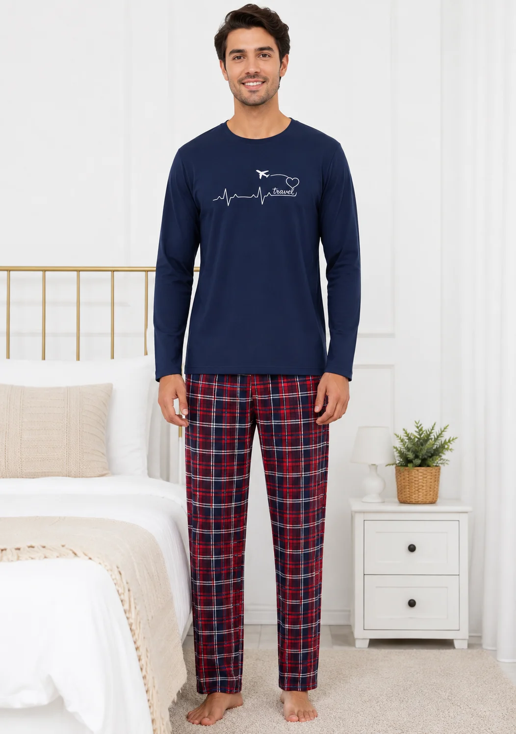 Set Pijama Barbati  cu Imprimeu „Travel” și Pantaloni în Carouri-Bleumarin