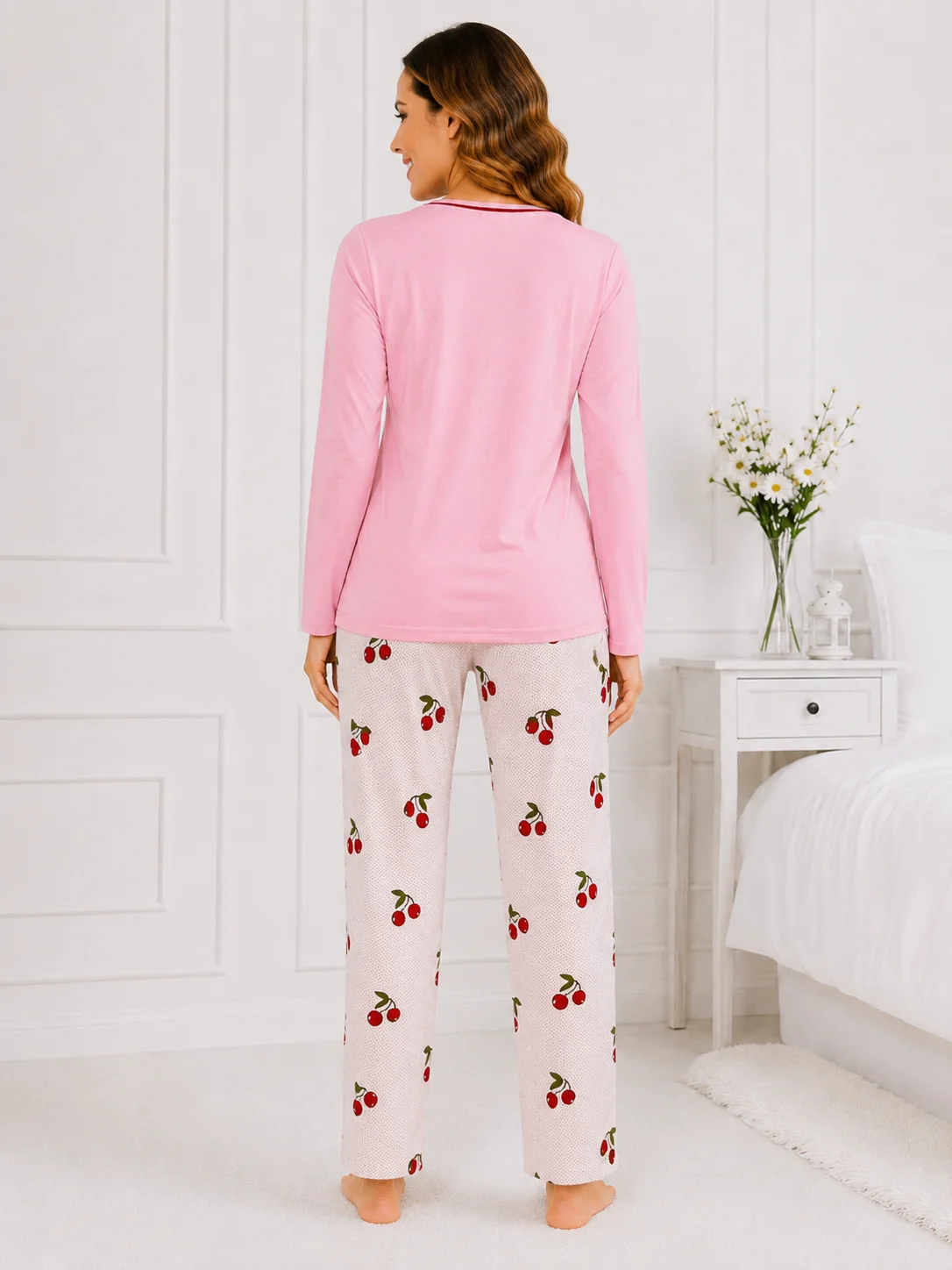Pijama damă, bluză cu mânecă lungă și pantaloni imprimeu cirese-Roz