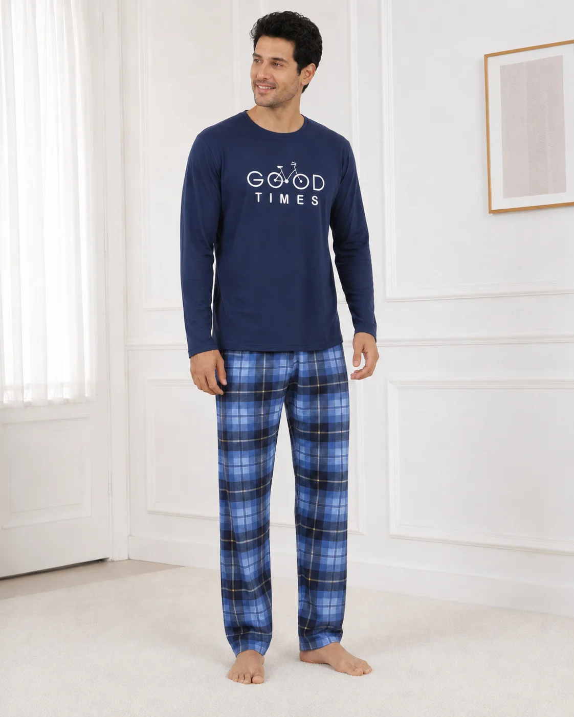 Set Pijama Barbati cu Maneca Lunga si Pantaloni in Carouri Albastre-Bleumarin