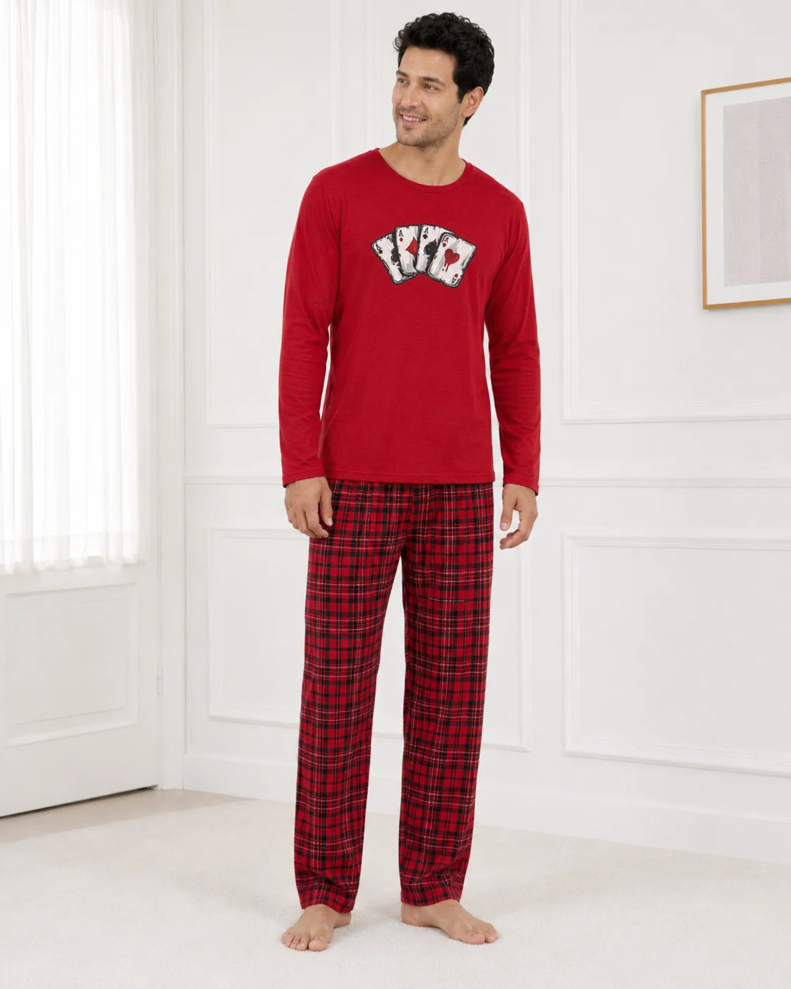 Set Pijama Barbati cu Maneca Lunga si Pantaloni in Carouri Rosi-Rosu