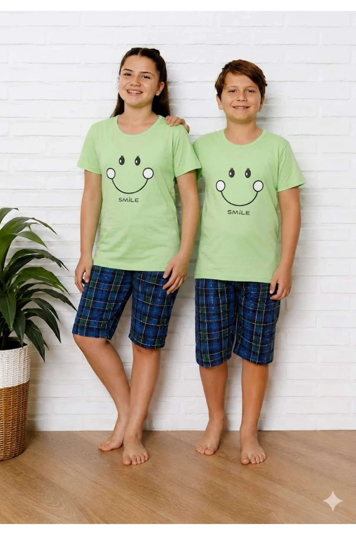 Pijama copii cu maneca scurta si pantalon 3/4,culoare Verde deschis SMYLE