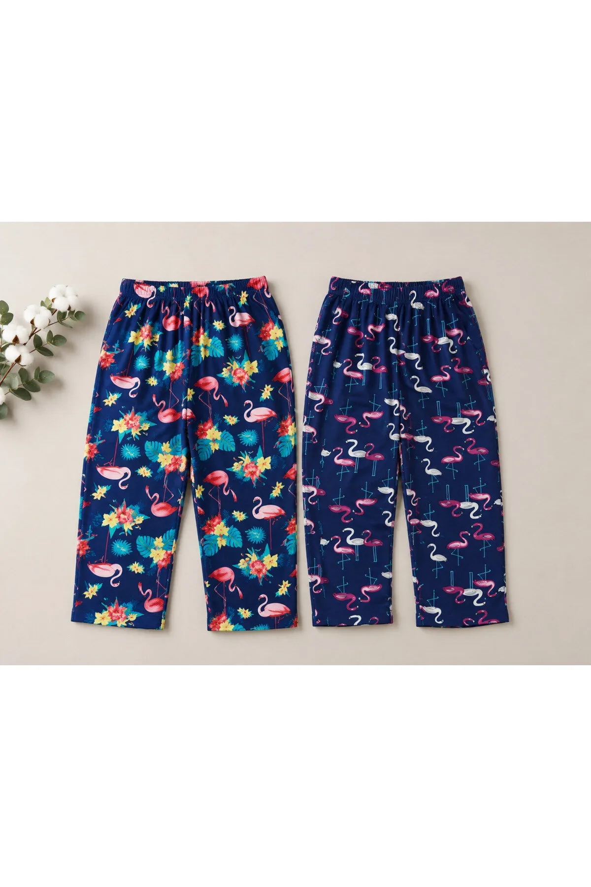 Pantaloni dama 3/4 de pijama ,2/set  în culori și imprimeuri diferite