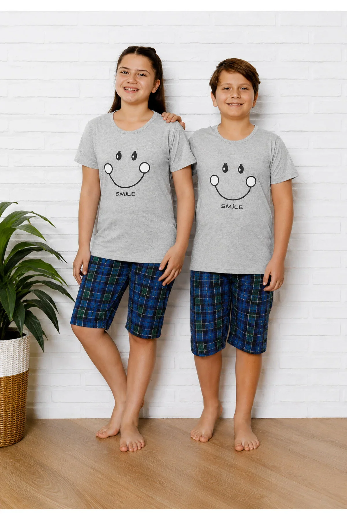 Pijama copii cu maneca scurta si pantalon 3/4,Gri