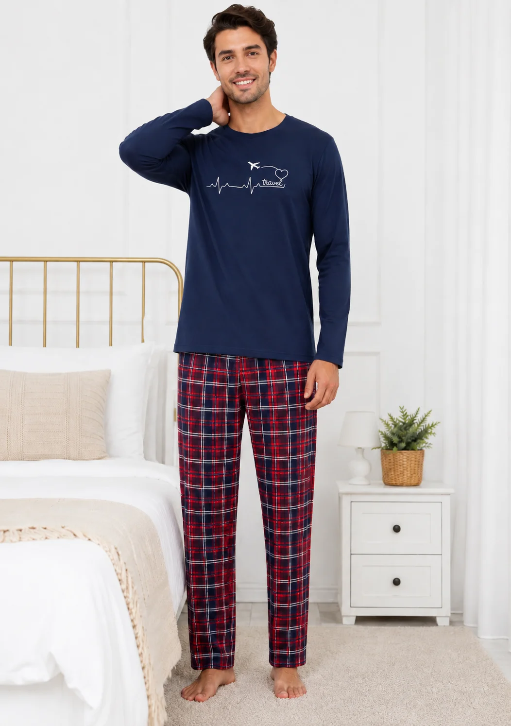 Pijama Barbati  cu Imprimeu „Travel” și Pantaloni în Carouri-Bleumarin — imagine 2