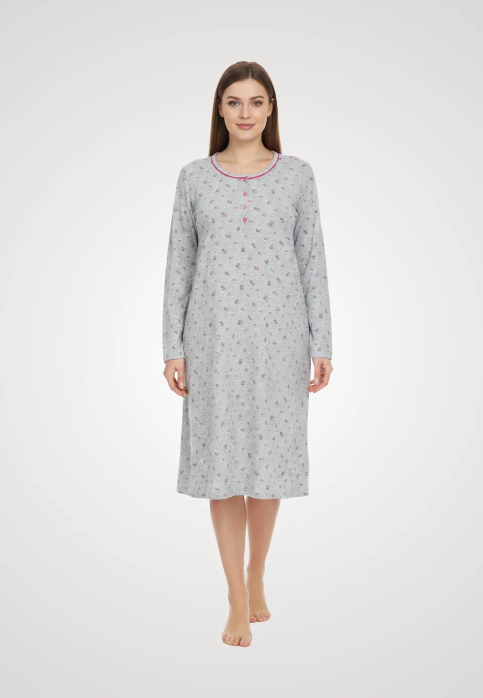 Cămașă de noapte gri cu inimioare si maneca lunga