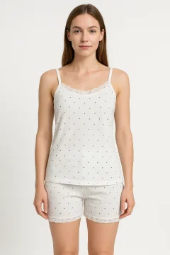 Pijama damă maiou și short – bretele subțiri, dantelă delicată, croială lejeră, imprimeu cu puncte negre