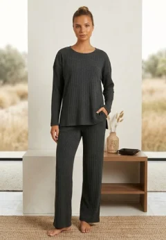 Pijama damă, mânecă lungă și pantaloni lungi, culoare negru