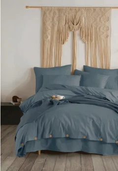Set Lenjerie de Pat Dublu cu Nasturi din Lemn – Albastru prăfuit