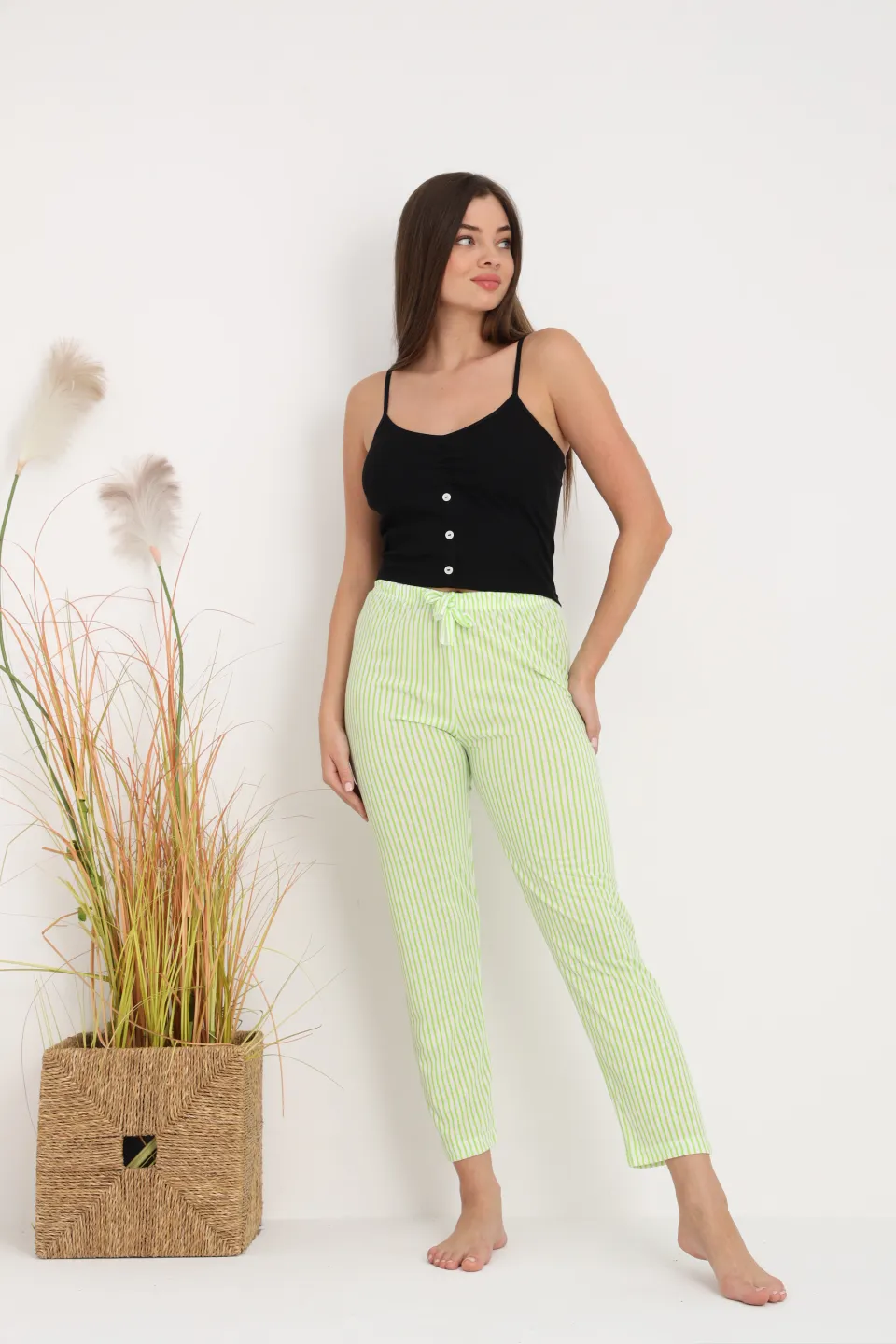 Pantaloni de pijama damă cu dungi verde și alb, croială lejeră