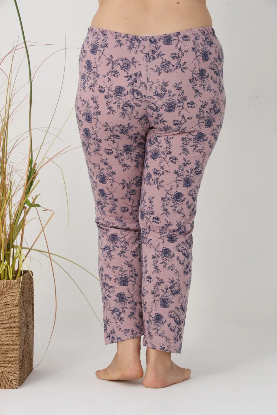 Pantaloni de pijama damă Big Size, roz cu flori albastre