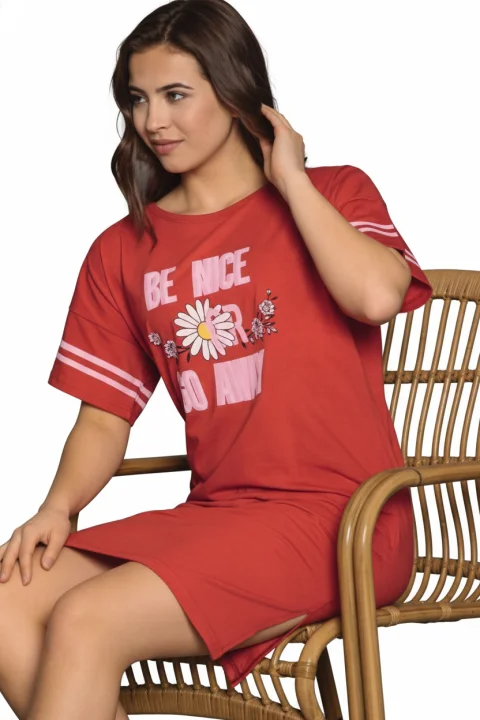 Rochie casual damă cu mânecă scurtă, până la genunchi, imprimeu Be Nice, rosu