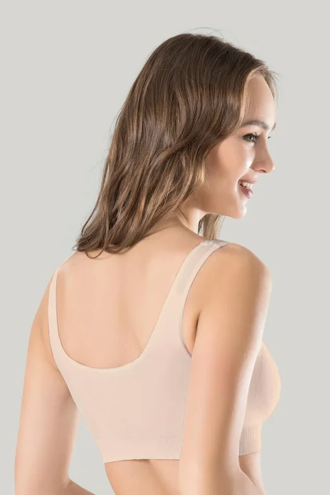 Bustiera dama elastica cu bretele groase, material lejer si elastic, culoare bej