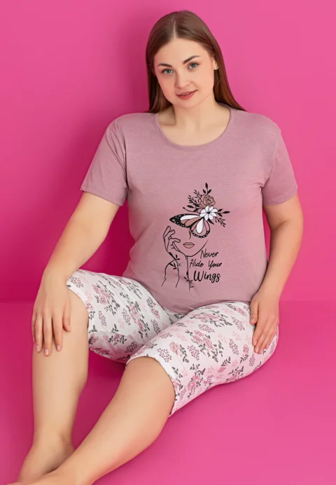 Pijama damă bumbac mărime mare – Set 2 piese: tricou + pantaloni 3/4 imprimeu never hide your wings