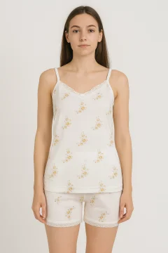 Pijama damă maiou și short – bretele subțiri, dantelă delicată, croială lejeră, imprimeu cu flori galbene