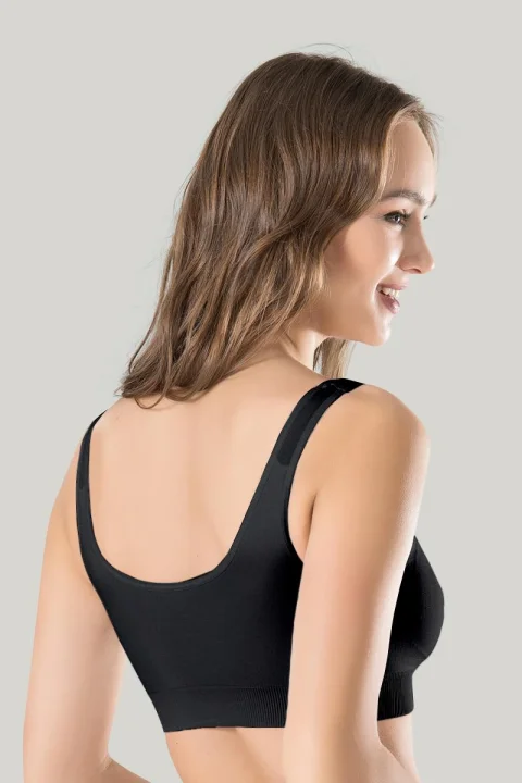 Bustiera dama elastica cu bretele groase, material lejer si elastic, culoare negru