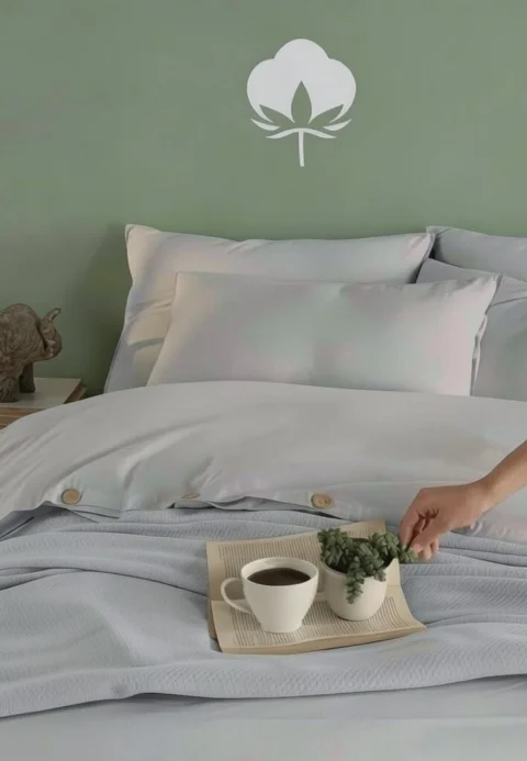 Set Lenjerie de Pat Dublu cu Nasturi din Lemn – gri deschis