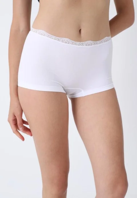 Boxeri Damă din Material Elastic cu Tiv din Dantelă – Albi
