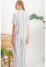 Pijama damă, bluză cu mânecă scurtă și guler cu rever, pantaloni lungi, imprimeu cu dungi