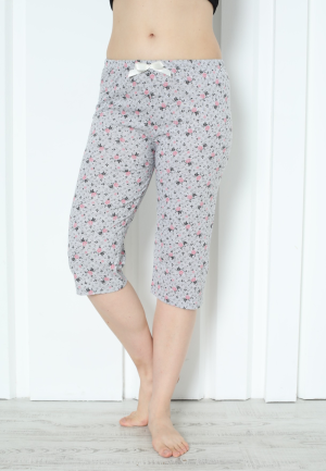 Pantaloni pijama damă 3/4, gri, imprimeu flori roz deschis
