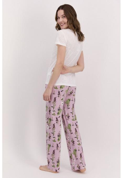 Pijama damă, bluză cu mânecă scurtă și decoltev V, pantaloni lungi, imprimeu floral