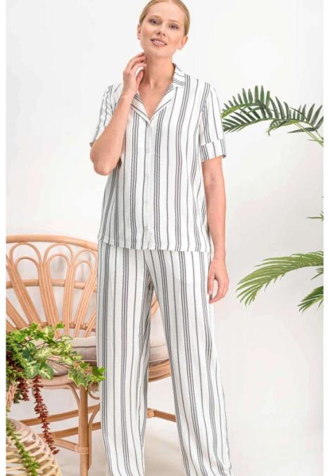 Pijama damă, bluză cu mânecă scurtă și guler cu rever, pantaloni lungi, imprimeu cudungi