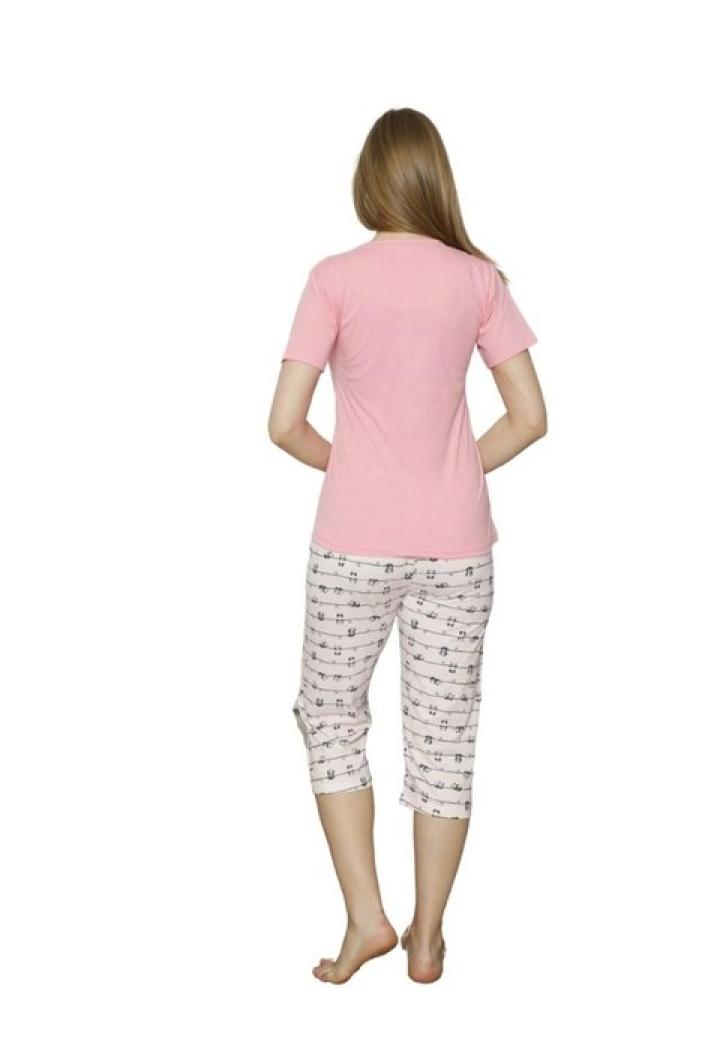 Pijama dama din bumbac, tricou roz cu imprimeu ,,Boring' și pantaloni 3/4