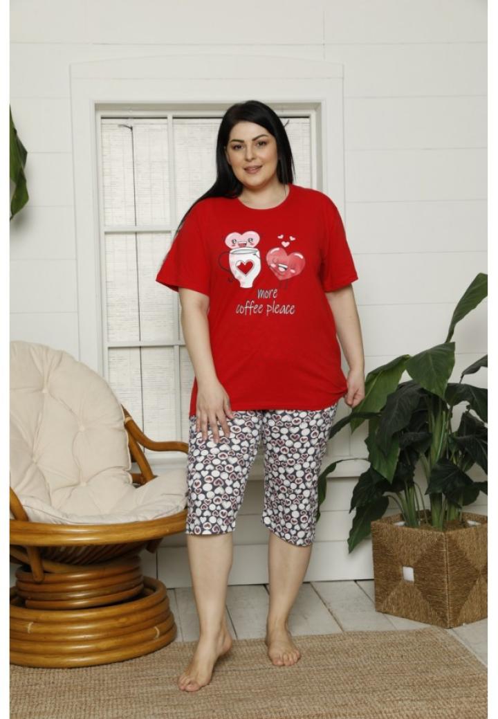 Pijama dama din bumbac cu imprimeu ,,More Coffee, Please'', tricou si pantaloni 3/4, rosu