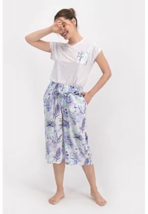 Pijama dama cu maneca scurta si pantalon 3/4, imprimeu floral