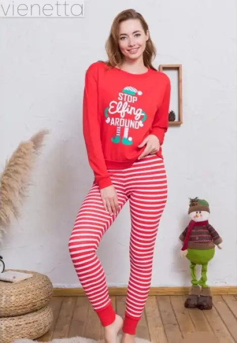 Pijama damă, mânecă lungă, pantalon lung, imprimeu Stop Elfing Around