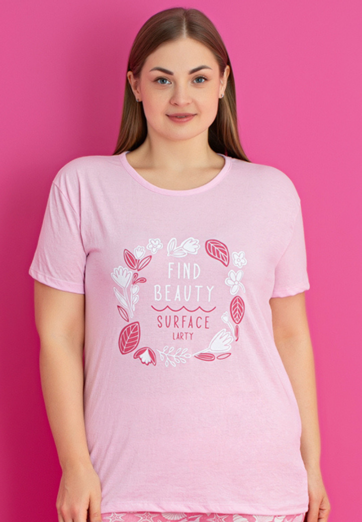 Pijama damă bumbac mărime mare – Set 2 piese: tricou + pantaloni 3/4 imprimeu find beauty