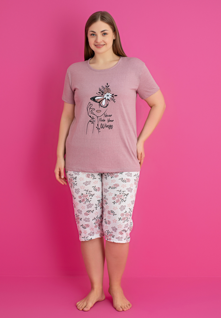 Pijama damă bumbac mărime mare – Set 2 piese: tricou + pantaloni 3/4 imprimeu never hide your wings