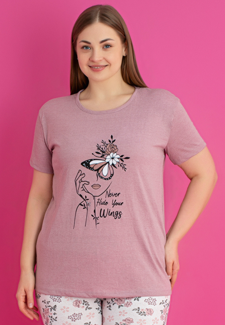 Pijama damă bumbac mărime mare – Set 2 piese: tricou + pantaloni 3/4 imprimeu never hide your wings