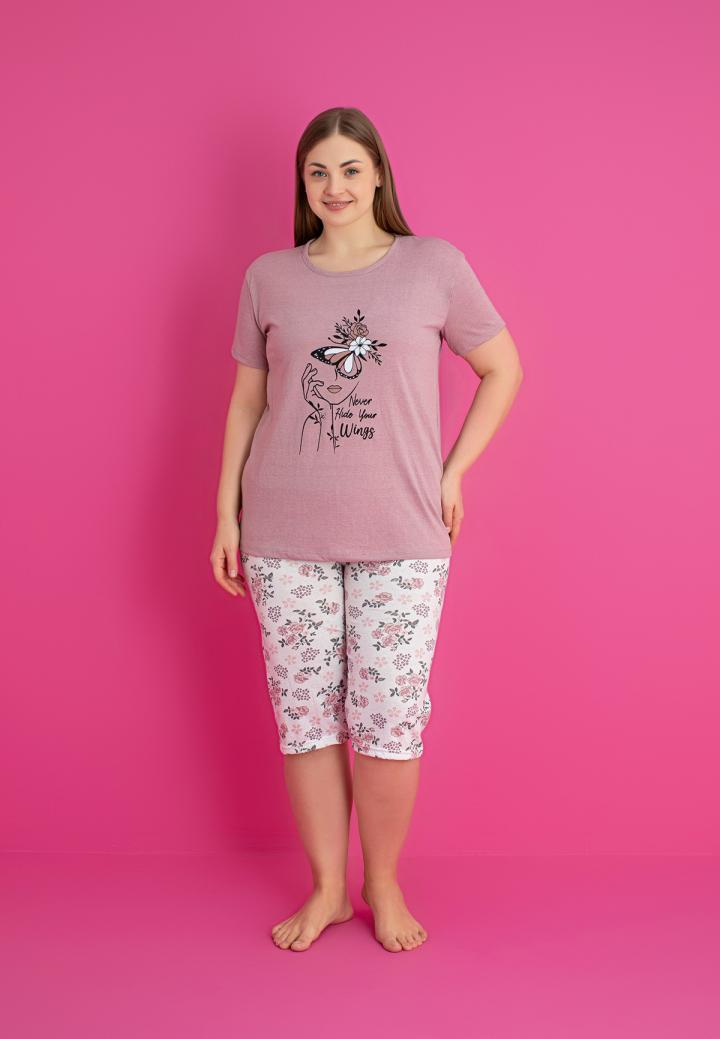 Pijama damă bumbac mărime mare – Set 2 piese: tricou + pantaloni 3/4 imprimeu NEVER HIDE YOUR WINGS