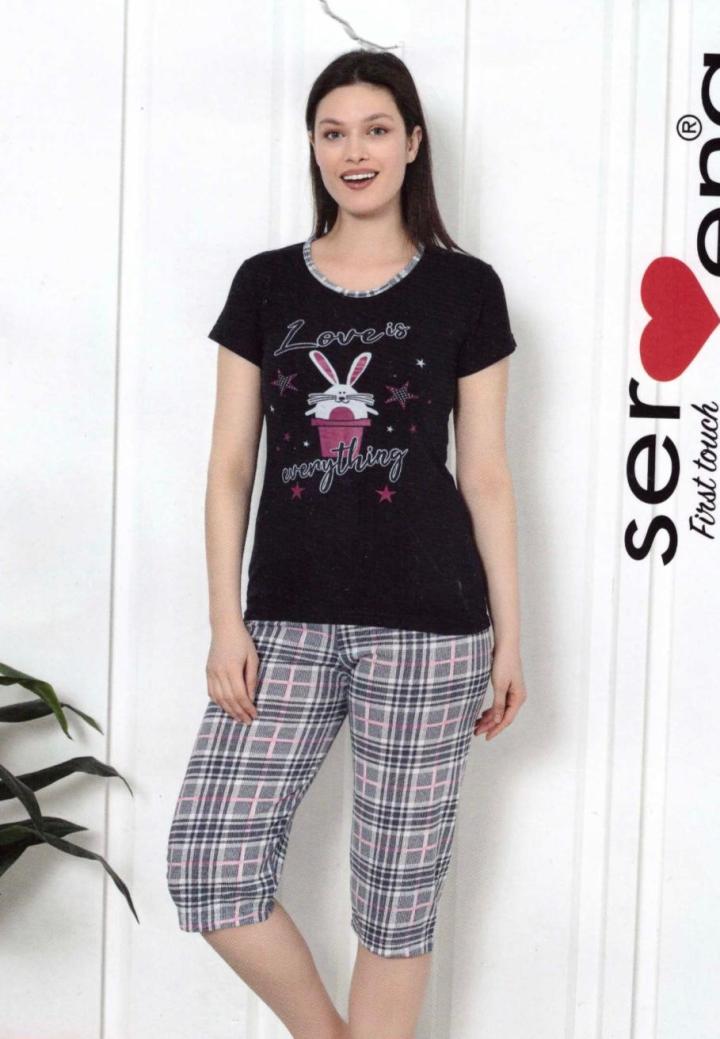 Pijama dama din bumbac, imprimeu ,,Love Is Everything'', maneca scurta si pantaloni 3/4, negru