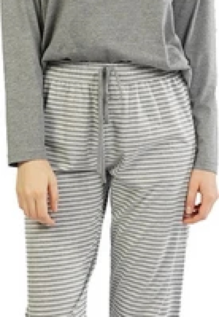 Pijamale damă cu mânecă lungă și pantaloni lungi, imprimeu All We Need Is Love, gri