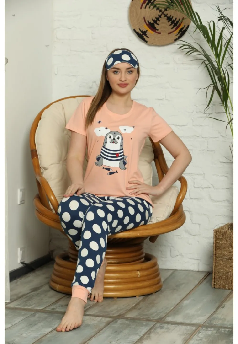 Pijama pentru Dama cu Imprimeu Foca - Set de Primăvară, maneca scurta si pantaloni lungi - 1