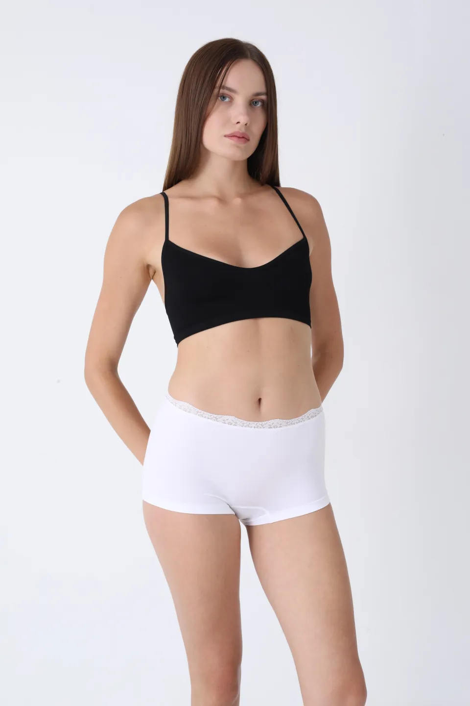 Boxeri damă albi – material subțire, tiv din dantelă - 4